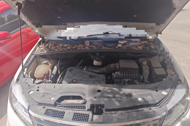Used BYD S7 2016 2.0T Automatic Prestige Plus Engine Bay