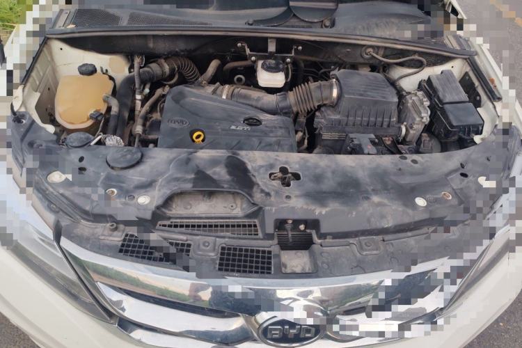 Used BYD S7 2016 2.0T Automatic Flagship Plus Engine Bay