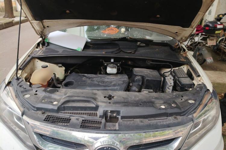 Used BYD S7 2016 1.5T Manual Luxury Edition Engine Bay