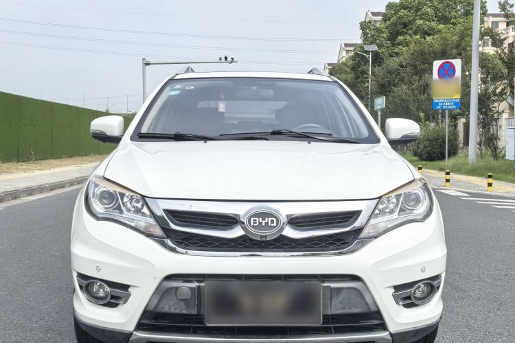 Used BYD S7 2016 2.0T Automatic Prestige Plus Exterior 1