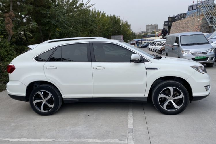 Used BYD S7 2016 2.0T Automatic Prestige Edition Exterior 3
