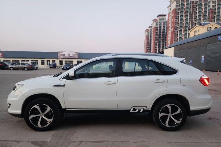 Used BYD S7 2016 2.0T Automatic Prestige Edition Exterior 5