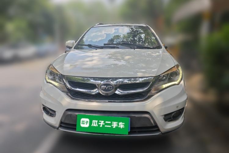 Used BYD S7 2016 2.0T Automatic Prestige Plus Front