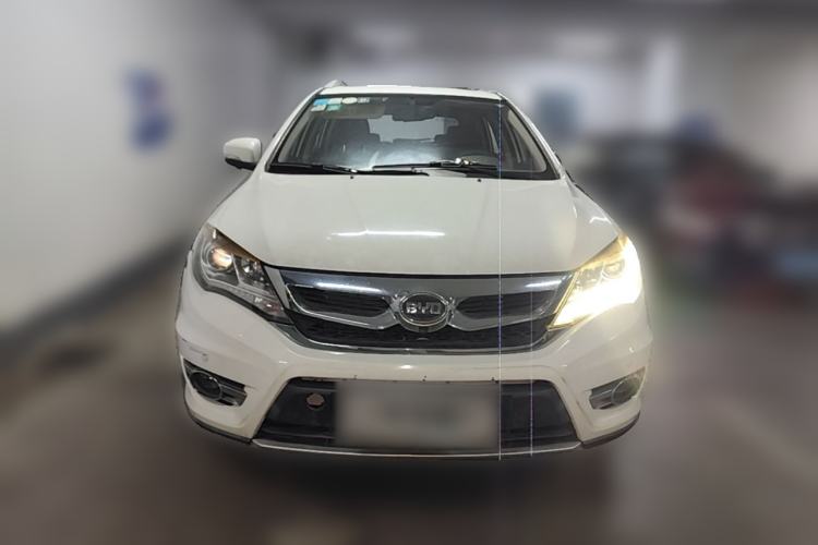 Used BYD S7 2016 2.0T Automatic Prestige Plus Front