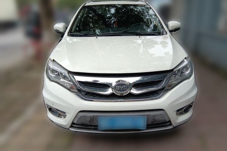 Used BYD S7 2016 2.0T Automatic Prestige Plus Front