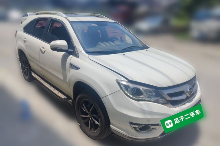 Used BYD S7 2016 1.5T Manual Luxury Edition Front Right 45 Deg