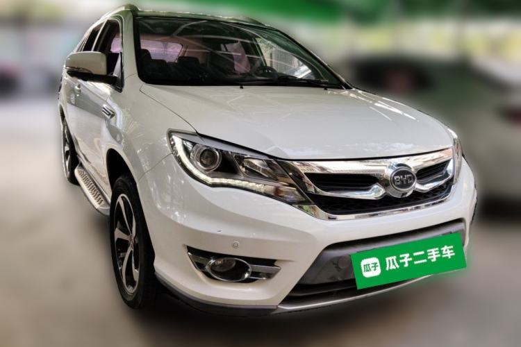 Used BYD S7 2016 2.0T Automatic Prestige Plus Front Right 45 Deg