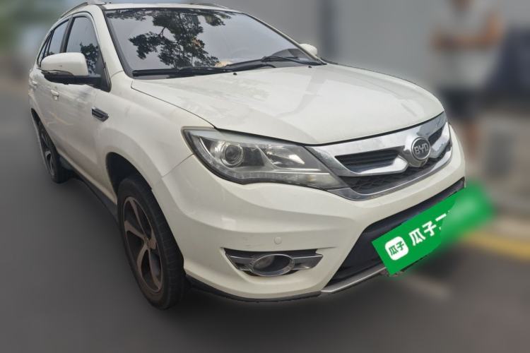 Used BYD S7 2016 2.0T Automatic Flagship Plus Front Right 45 Deg