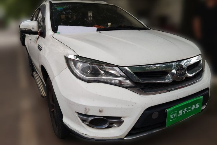 Used BYD S7 2016 1.5T Manual Luxury Edition Front Right 45 Deg