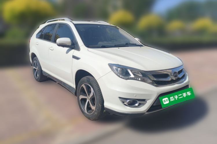Used BYD S7 2016 2.0T Automatic Prestige Plus Front Right 45 Deg
