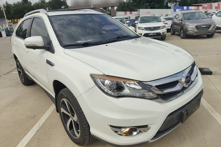Used BYD S7 2016 2.0T Automatic Prestige Plus Front Right 45 Deg