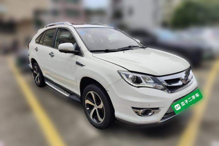 Used BYD S7 2016 2.0T Automatic Prestige Plus Front Right 45 Deg
