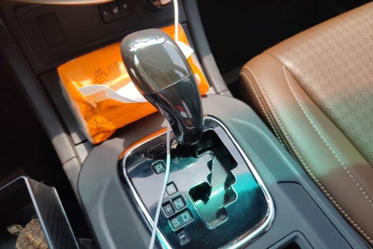 Used BYD S7 2016 2.0T Automatic Flagship Version Gear Lever