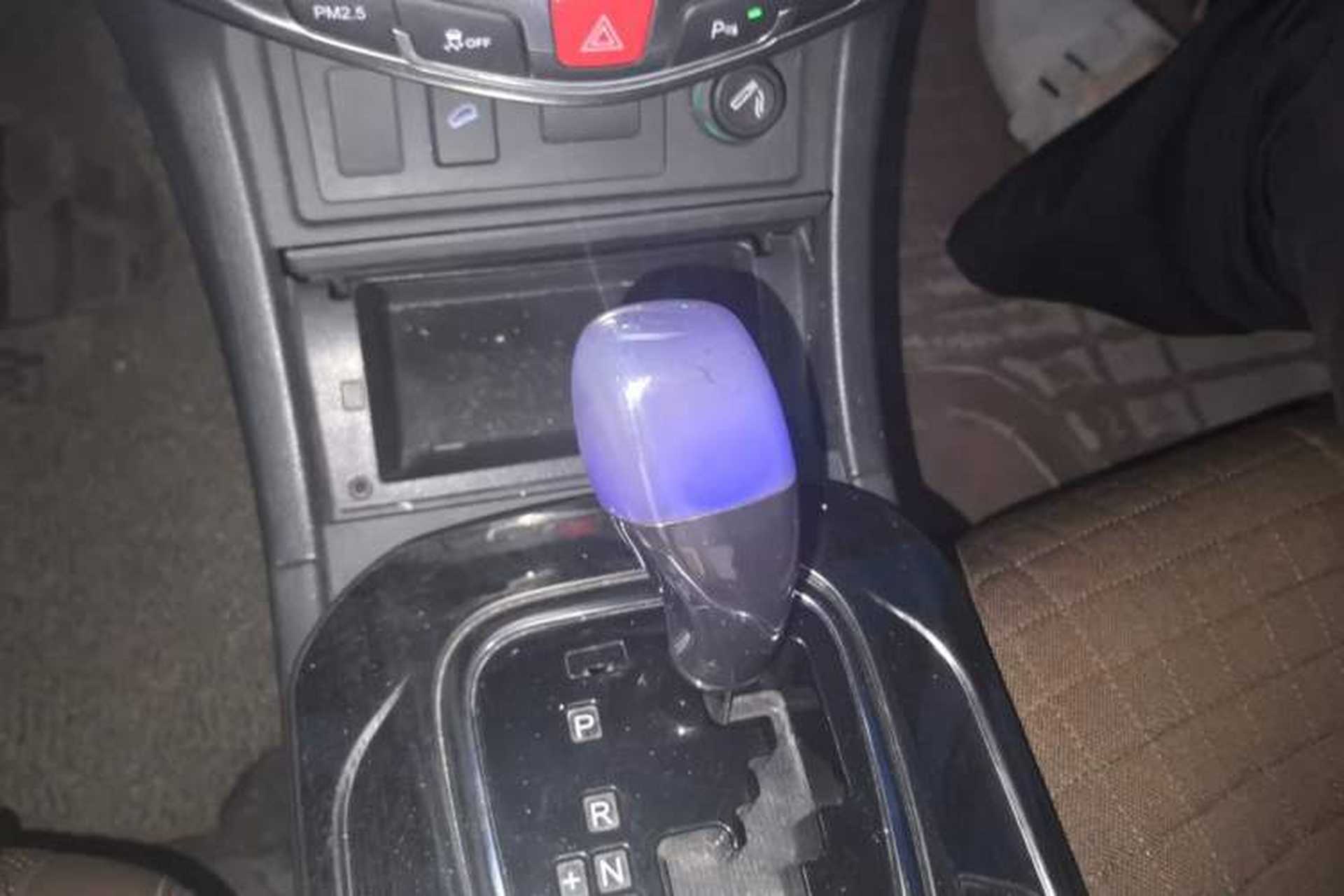 Used BYD S7 2016 2.0T Automatic Prestige Edition Gear Lever