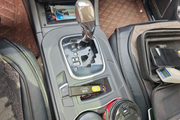 Used BYD S7 2016 2.0T Automatic Prestige Edition Gear Lever