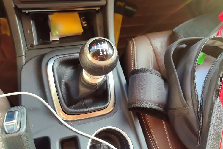 Used BYD S7 2016 1.5T Manual Luxury Edition Gear Lever