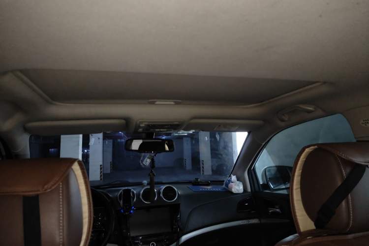 Used BYD S7 2016 1.5T Manual Luxury Edition Headliner
