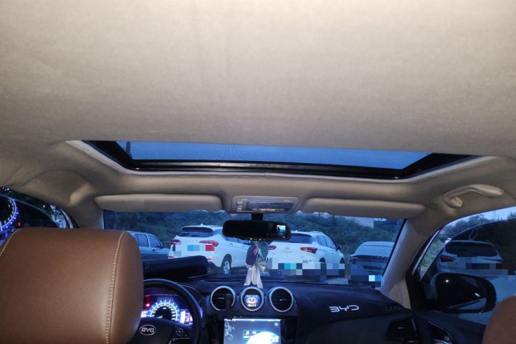 Used BYD S7 2016 2.0T Automatic Prestige Edition Headliner