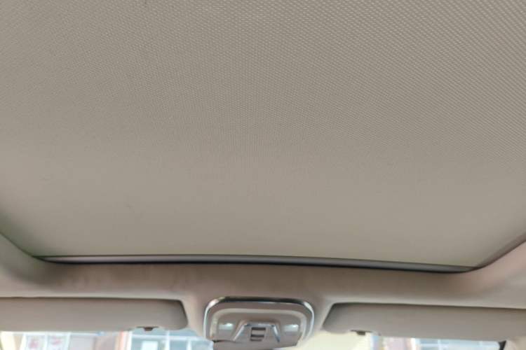 Used BYD S7 2016 2.0T Automatic Prestige Plus Headliner