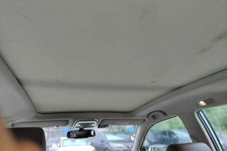 Used BYD S7 2016 2.0T Automatic Prestige Plus Headliner