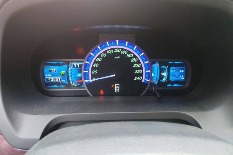 Used BYD S7 2016 2.0T Automatic Prestige Plus Instrument Cluster