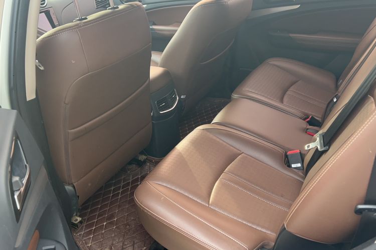 Used BYD S7 2016 1.5T Manual Luxury Edition Interior 1