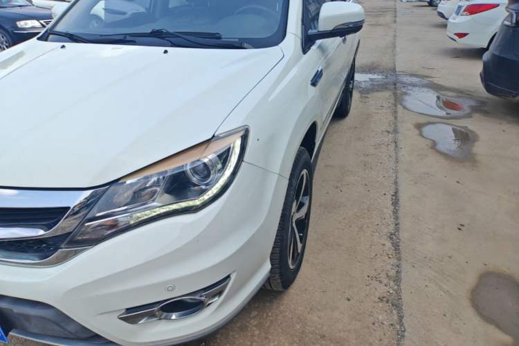 Used BYD S7 2016 2.0T Automatic Prestige Plus Left Front Headlight