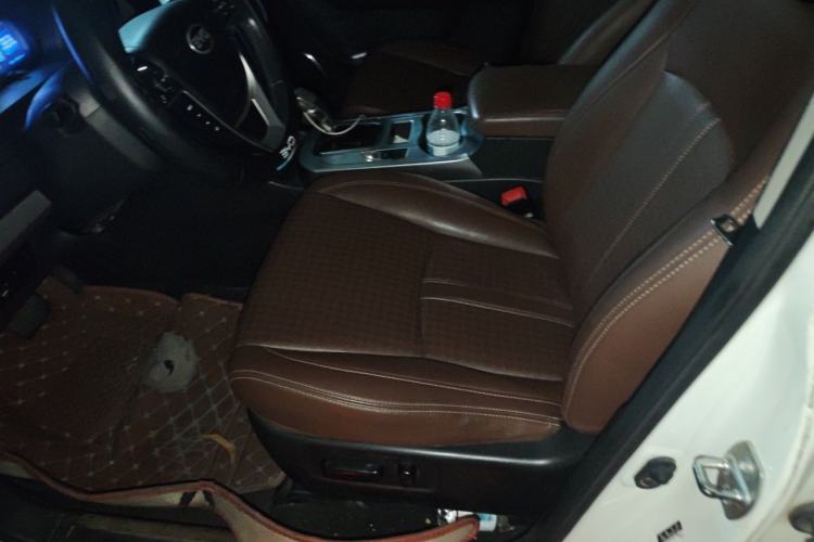 Used BYD S7 2016 2.0T Automatic Prestige Edition Left Front Seat