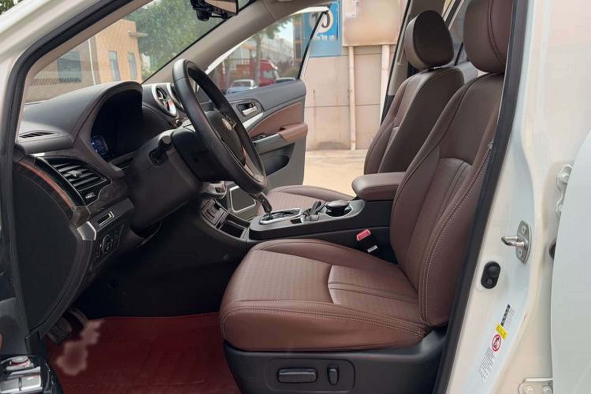 Used BYD S7 2016 2.0T Automatic Prestige Edition Left Front Seat