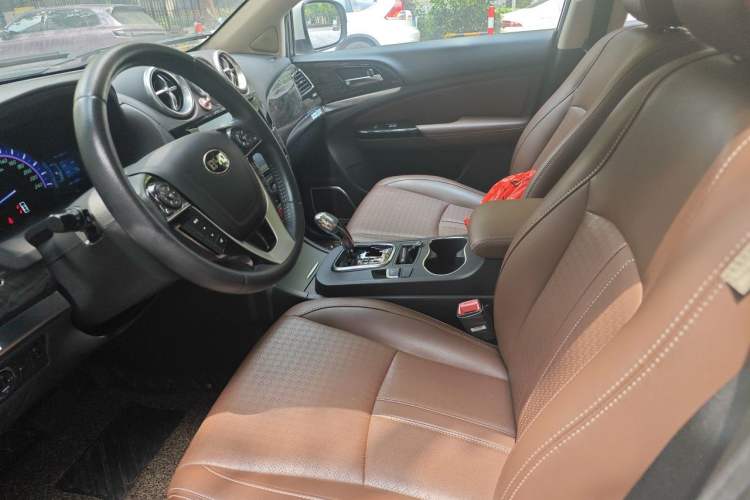 Used BYD S7 2016 2.0T Automatic Prestige Plus Left Front Seat