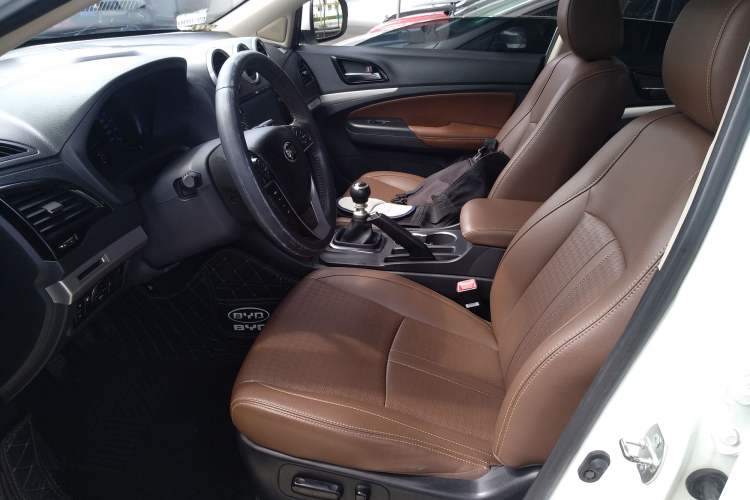 Used BYD S7 2016 1.5T Manual Luxury Edition Left Front Seat