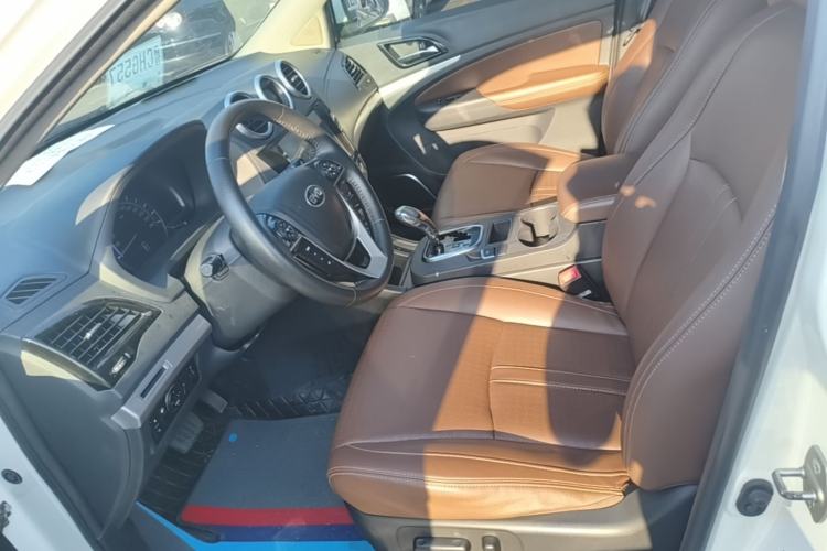 Used BYD S7 2016 2.0T Automatic Prestige Edition Left Front Seat