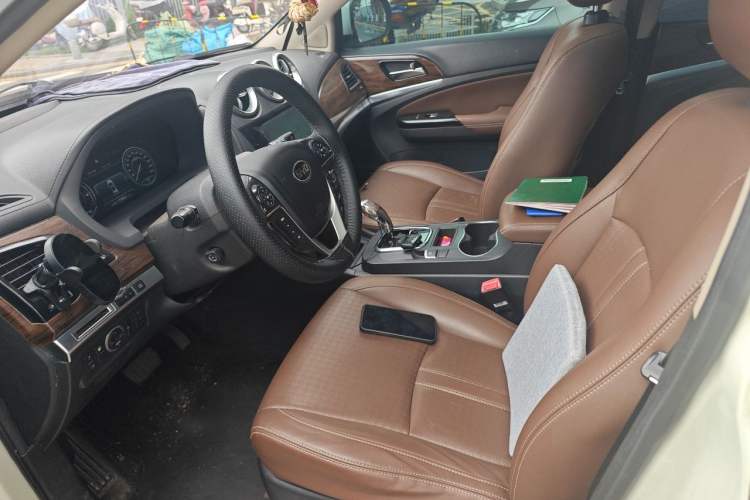 Used BYD S7 2016 2.0T Automatic Flagship Plus Left Front Seat