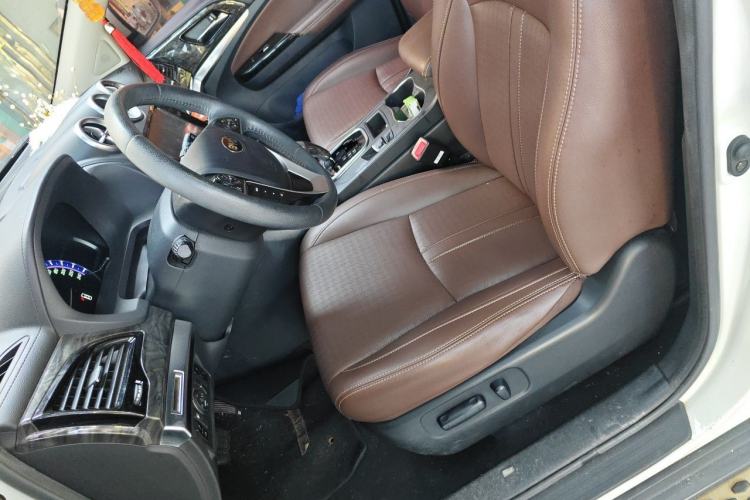 Used BYD S7 2016 2.0T Automatic Prestige Edition Left Front Seat