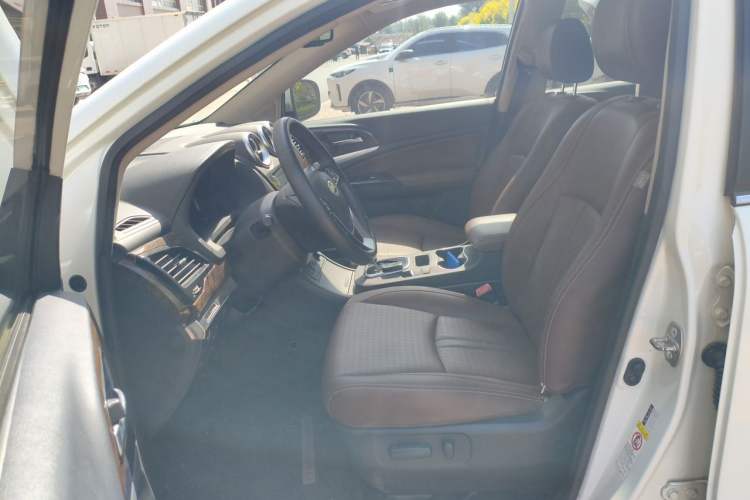 Used BYD S7 2016 2.0T Automatic Prestige Plus Left Front Seat