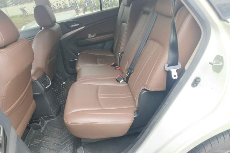 Used BYD S7 2016 1.5T Manual Luxury Edition Left Rear Seat