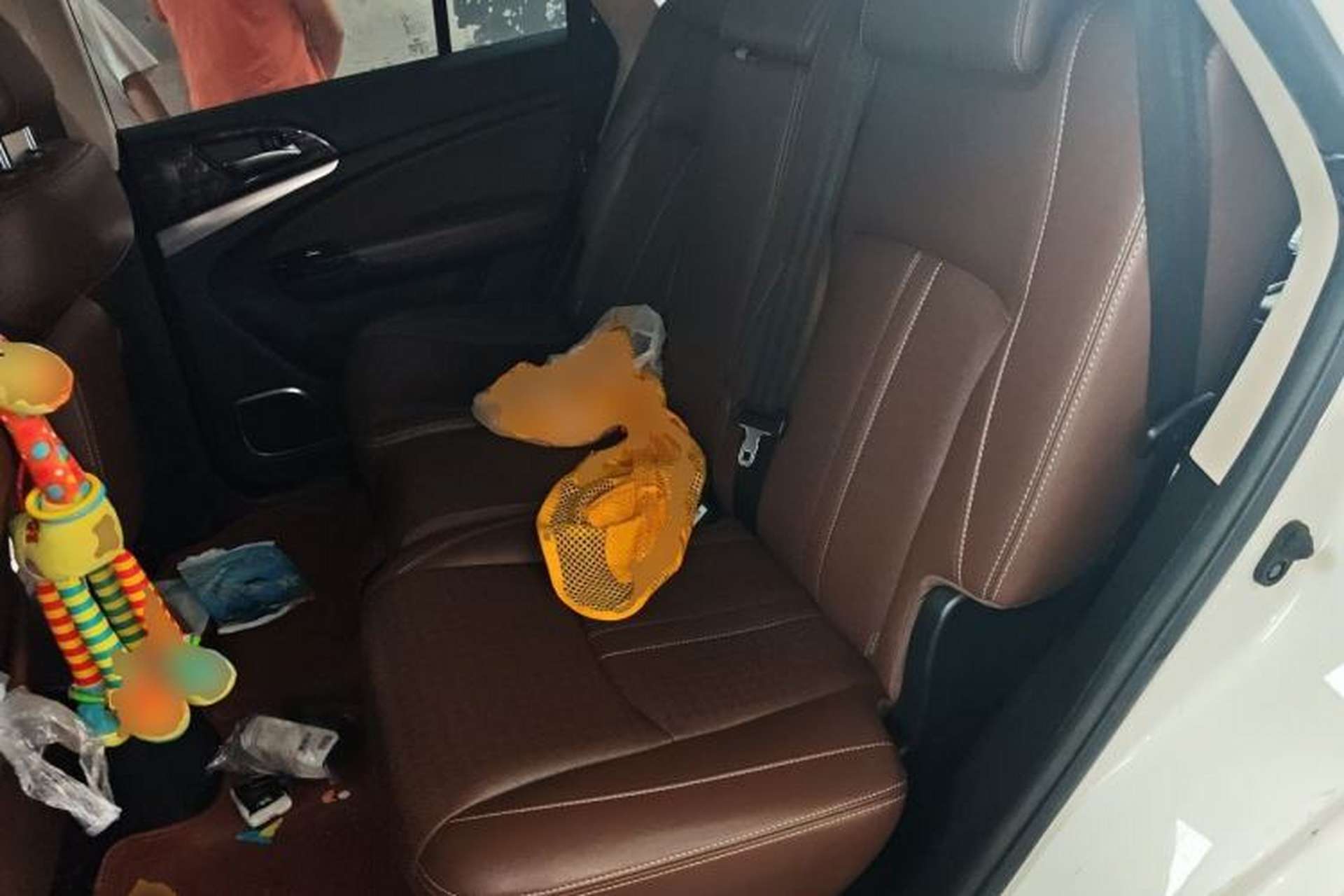 Used BYD S7 2016 2.0T Automatic Prestige Edition Left Rear Seat