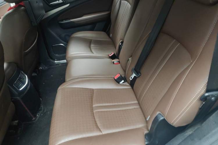 Used BYD S7 2016 1.5T Manual Luxury Edition Left Rear Seat