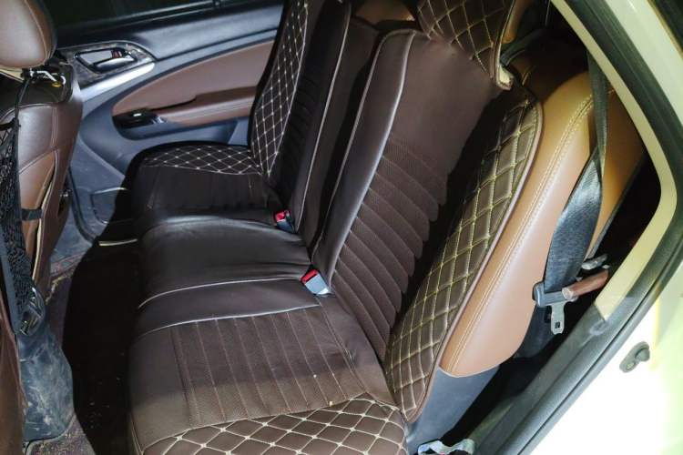 Used BYD S7 2016 2.0T Automatic Prestige Plus Left Rear Seat