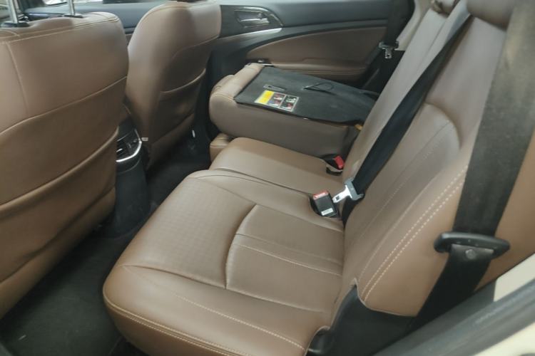 Used BYD S7 2016 2.0T Automatic Prestige Plus Left Rear Seat