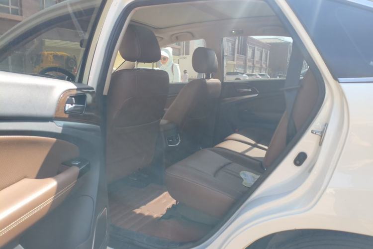 Used BYD S7 2016 2.0T Automatic Prestige Plus Left Rear Seat