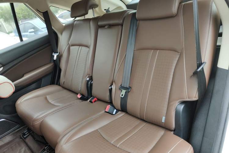 Used BYD S7 2016 2.0T Automatic Prestige Plus Left Rear Seat