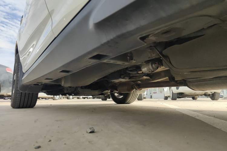 Used BYD S7 2016 2.0T Automatic Prestige Plus Left Side Sill