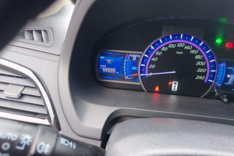 Used BYD S7 2016 1.5T Manual Luxury Edition Odometer Close Up
