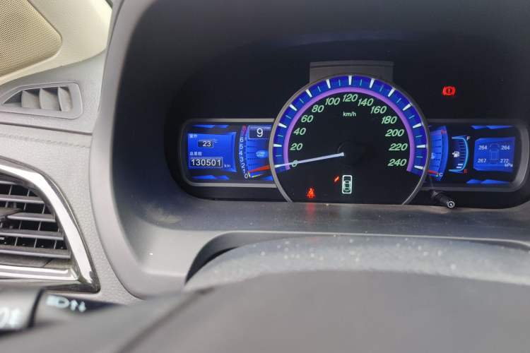 Used BYD S7 2016 1.5T Manual Luxury Edition Odometer Close Up