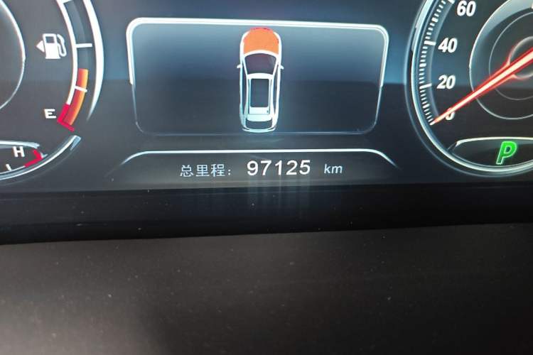 Used BYD S7 2016 2.0T Automatic Flagship Plus Odometer Close Up