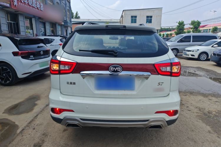 Used BYD S7 2016 2.0T Automatic Prestige Plus Rear