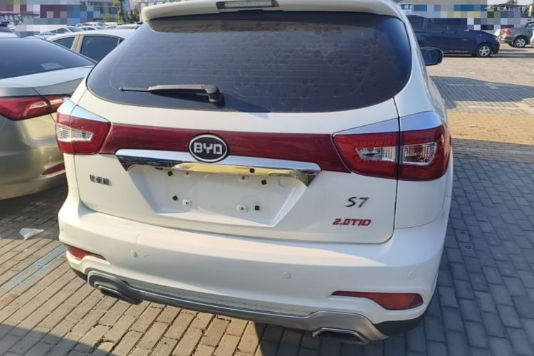 Used BYD S7 2016 2.0T Automatic Prestige Edition Rear