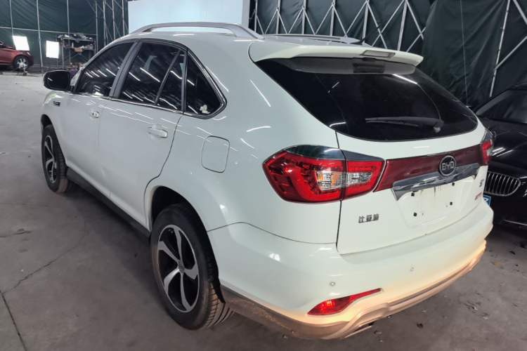Used BYD S7 2016 2.0T Automatic Prestige Plus Rear Left 45 Deg