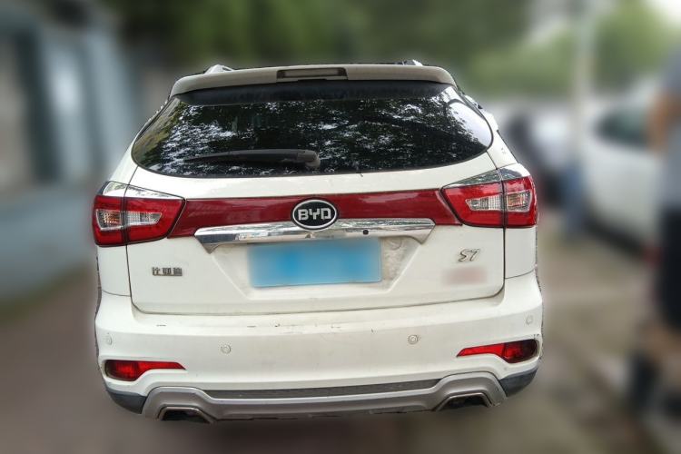 Used BYD S7 2016 2.0T Automatic Prestige Plus Rear